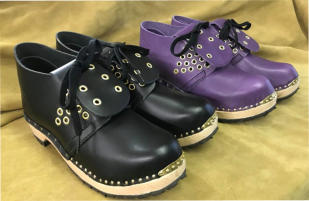 Plain toe Sundi Clogs